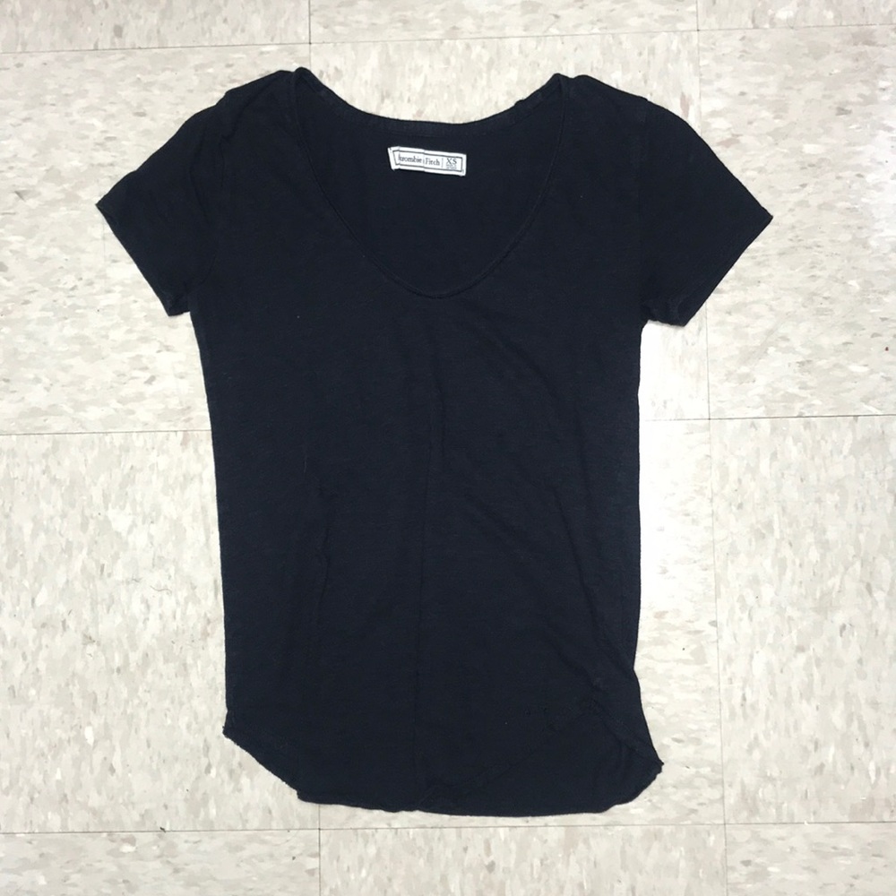 Black t shirt
